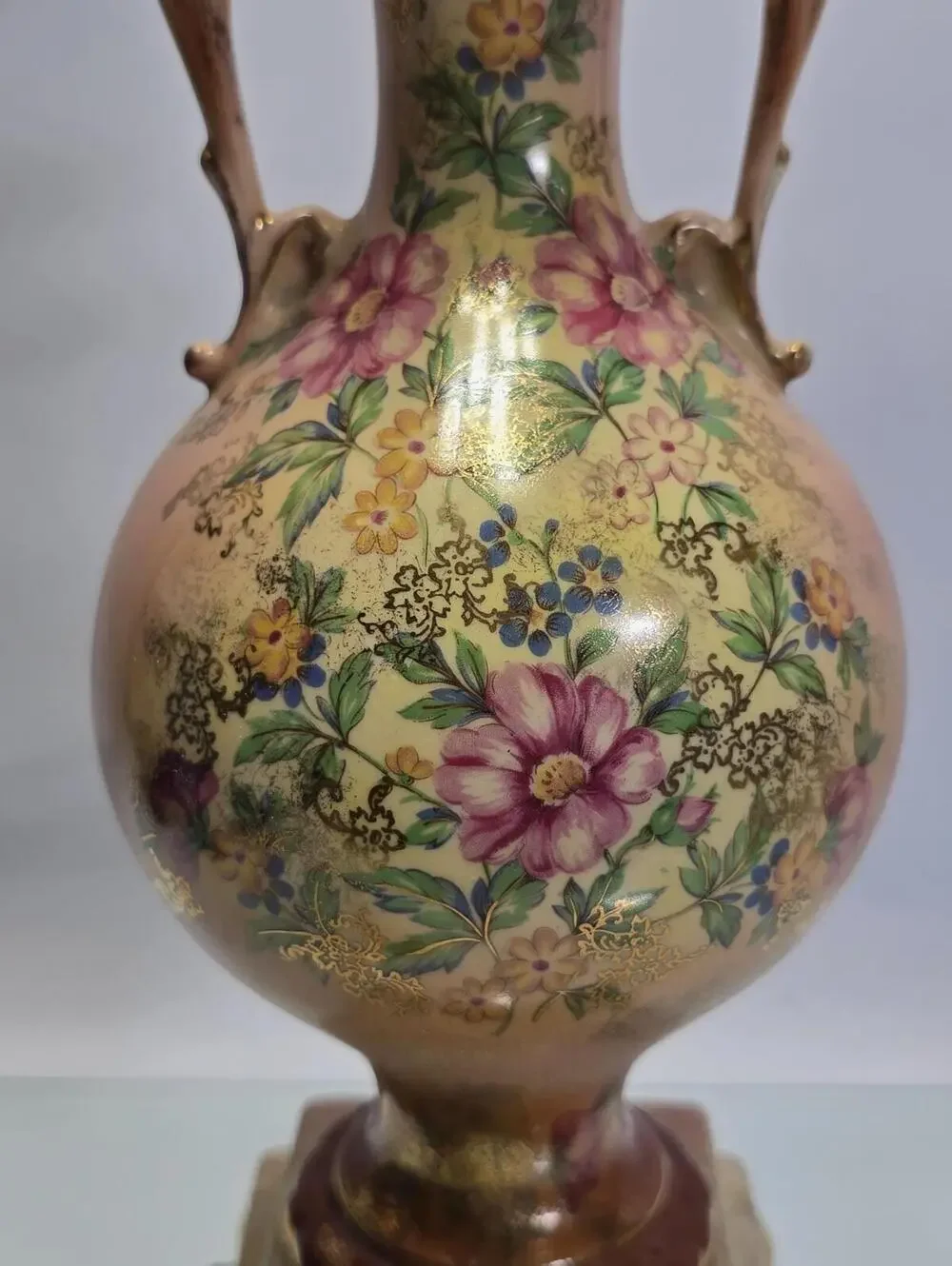 Vintage Beckwith China Hand Painted Floral Porcelain Table Lamp Gilt